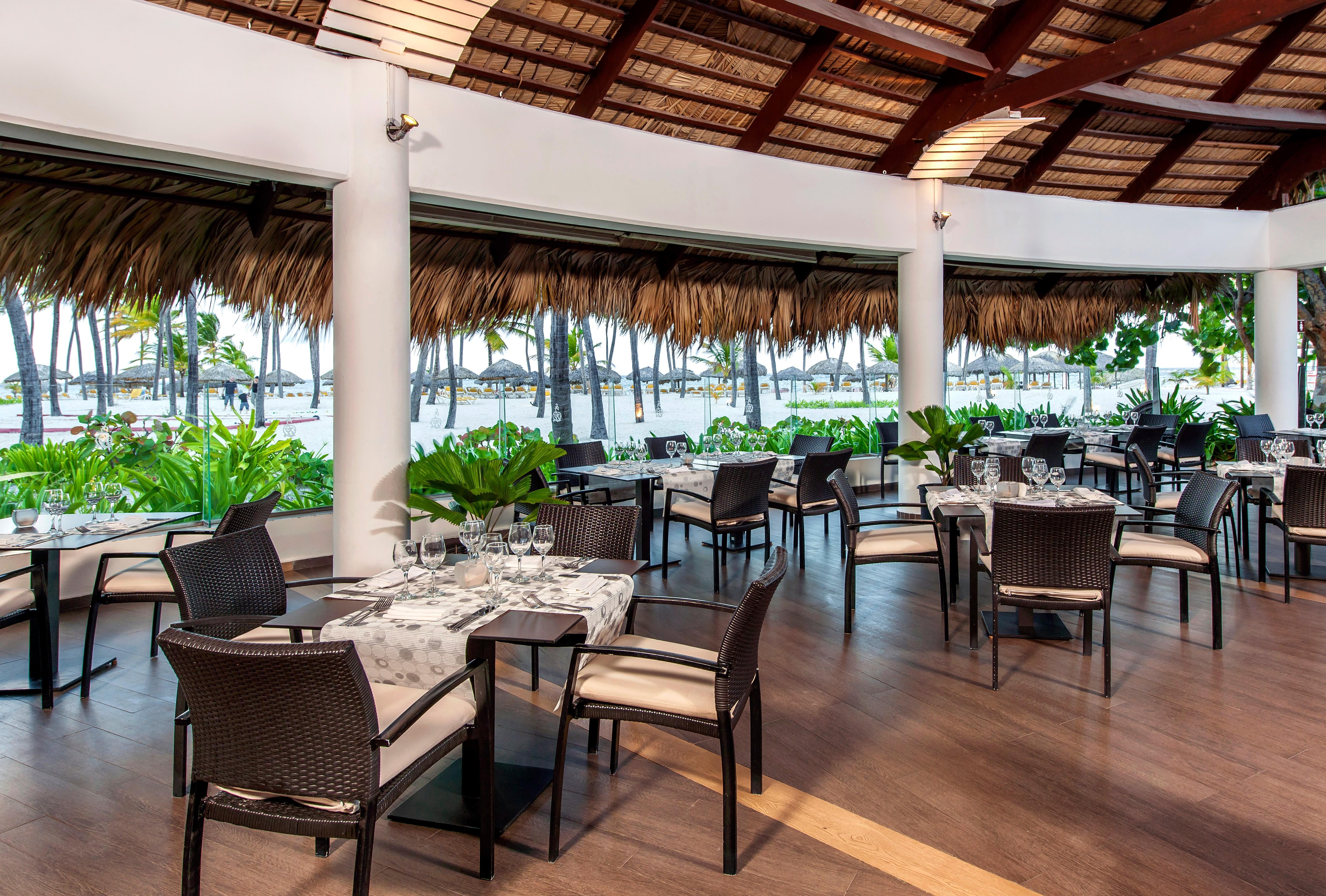 Catalonia Punta Cana Exterior foto Restaurant at Iberostar Grand Hotel Bávaro
