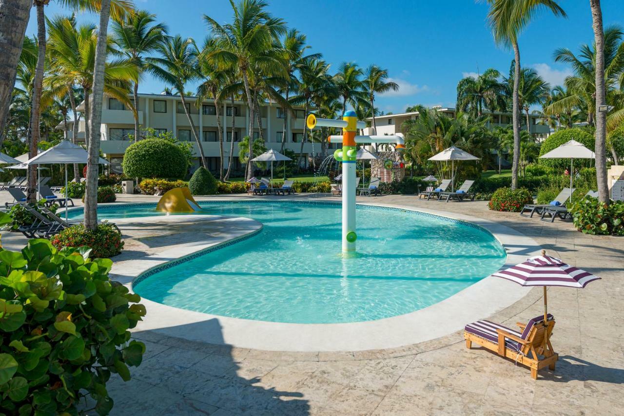 Catalonia Punta Cana Exterior foto The pool at Sandals Emerald Reef Club